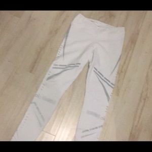 Alo Yoga pants